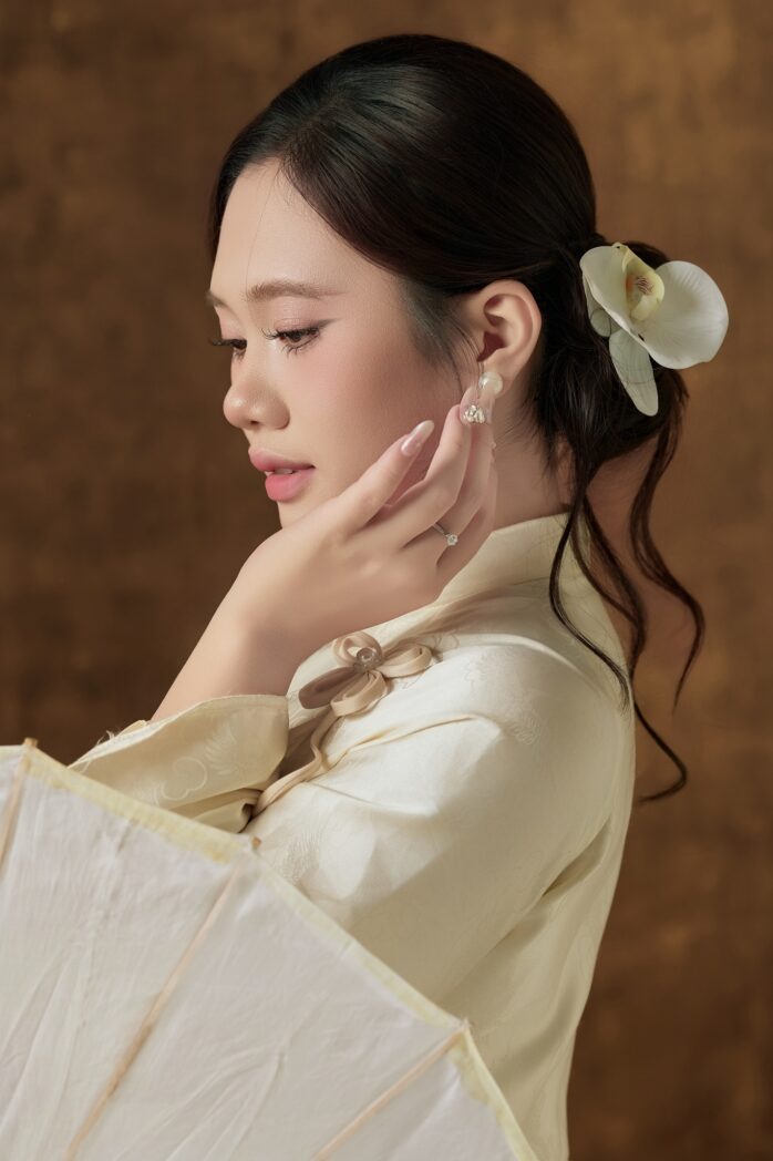 Kinh nghiệm makeup và chọn trang phục khi chụp studio