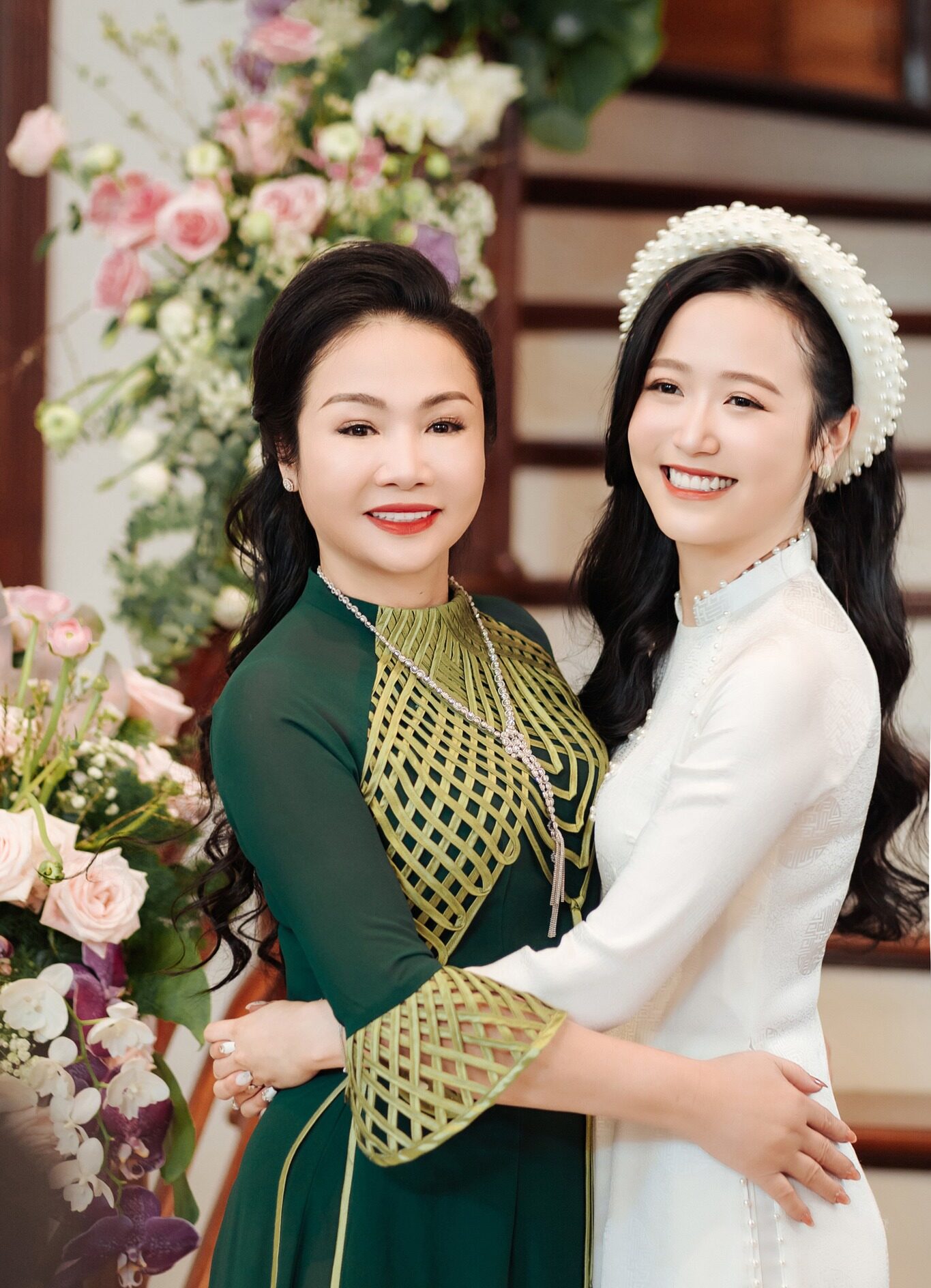 Make Up Cho Mẹ Cô Dâu – Bí Quyết Giúp Mẹ Rạng Rỡ Ngày Trọng Đại 3 Những lưu ý quan trọng khi make up cho mẹ cô dâu