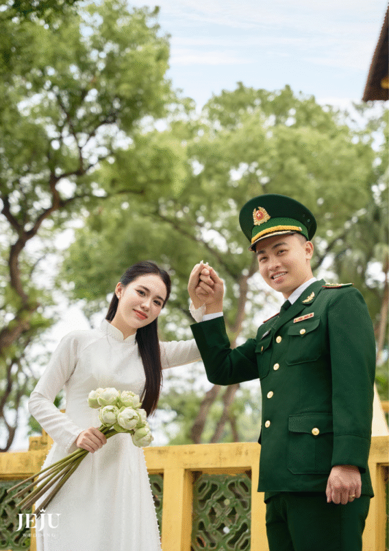 Tạo dáng tự nhiên