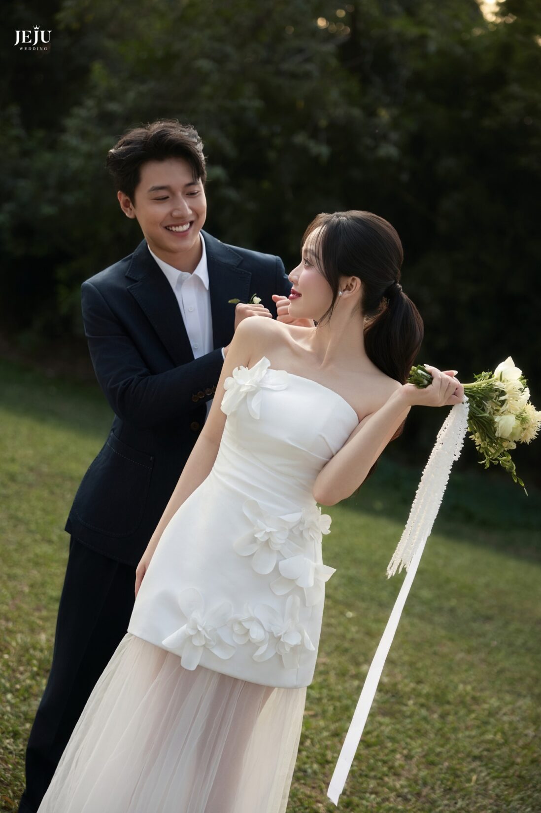 Chụp Ảnh Cưới Công Viên Yên Sở Đẹp Tự Nhiên, Lãng Mạn 4 Concept Hàn Quốc tối giản