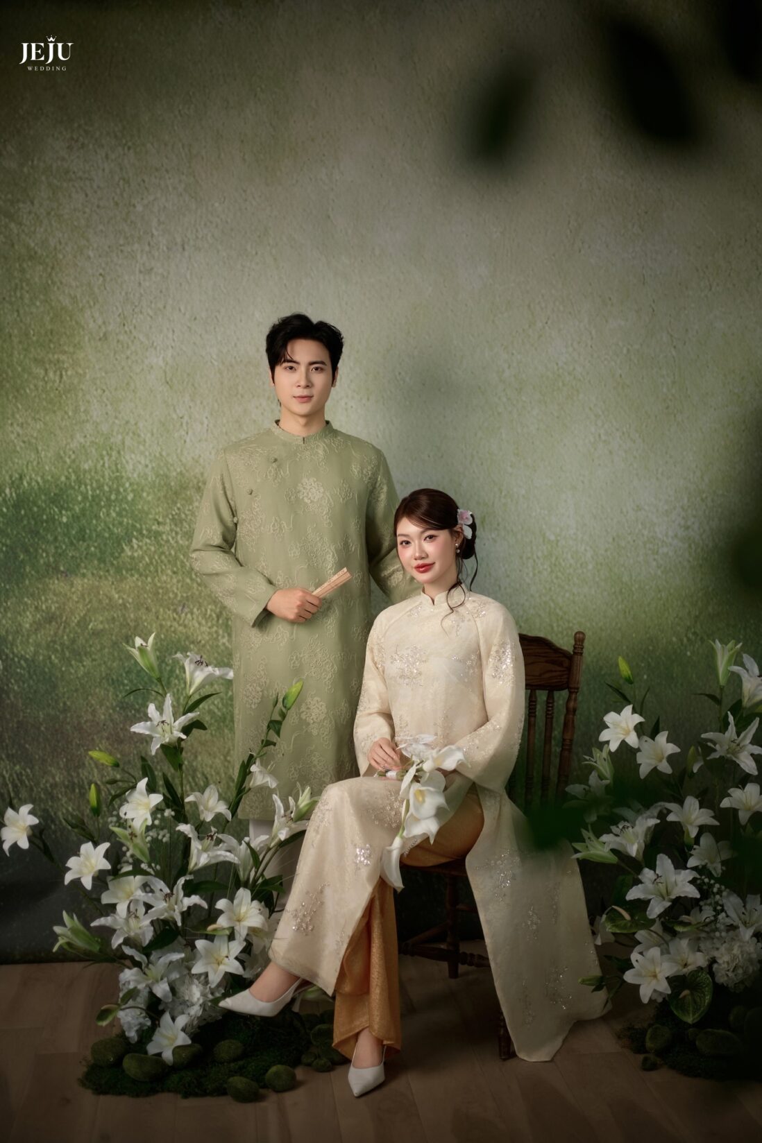 chụp concept ảnh cưới Việt phục tại studio