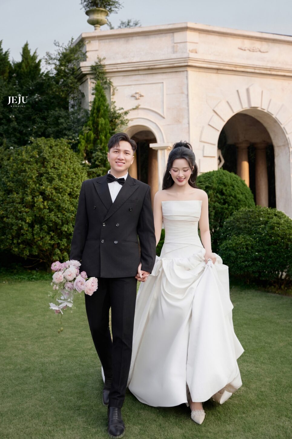 Chụp ảnh cưới tại santorini park