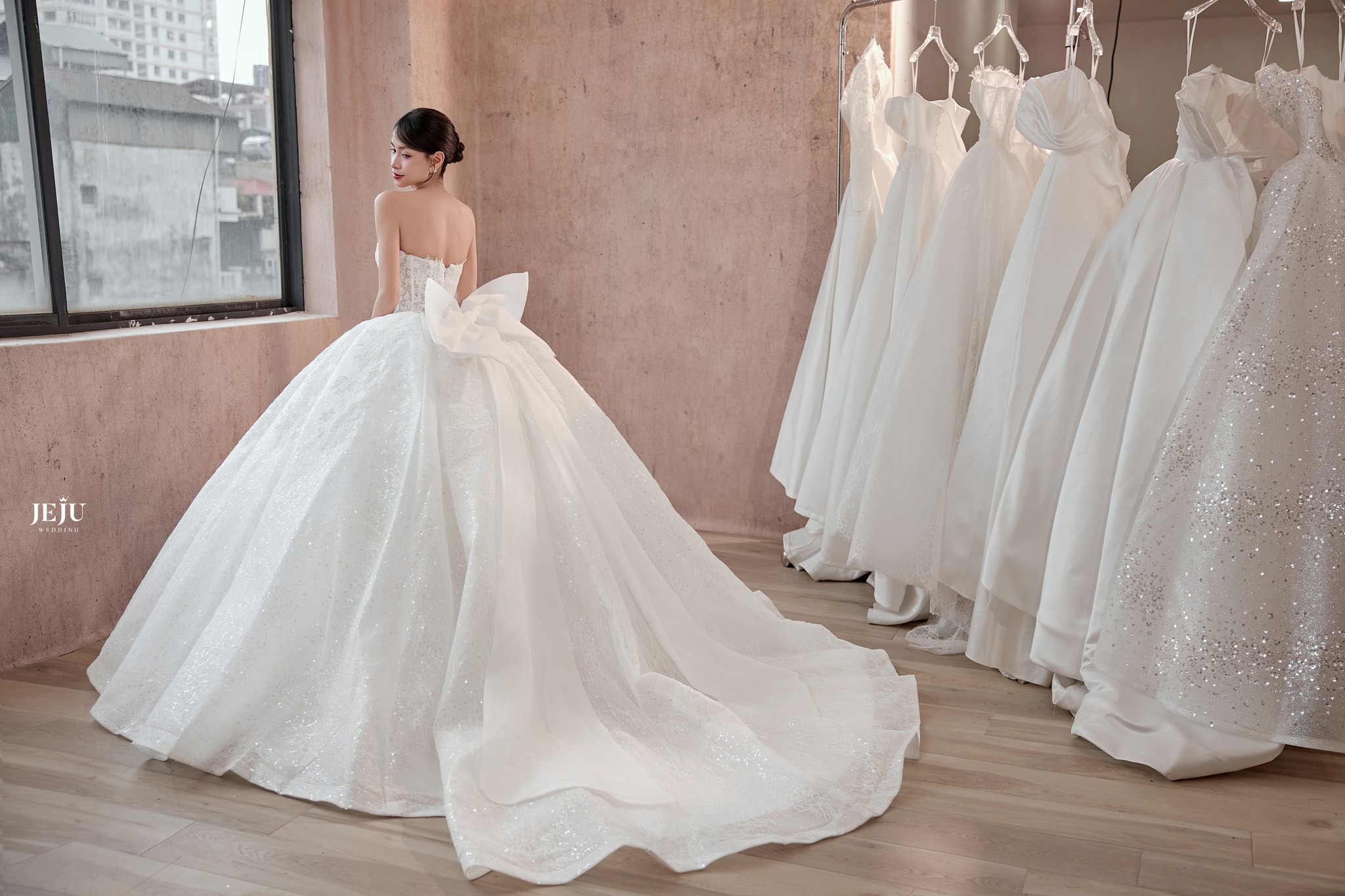 Váy Cưới Thiết Kế Cao Cấp