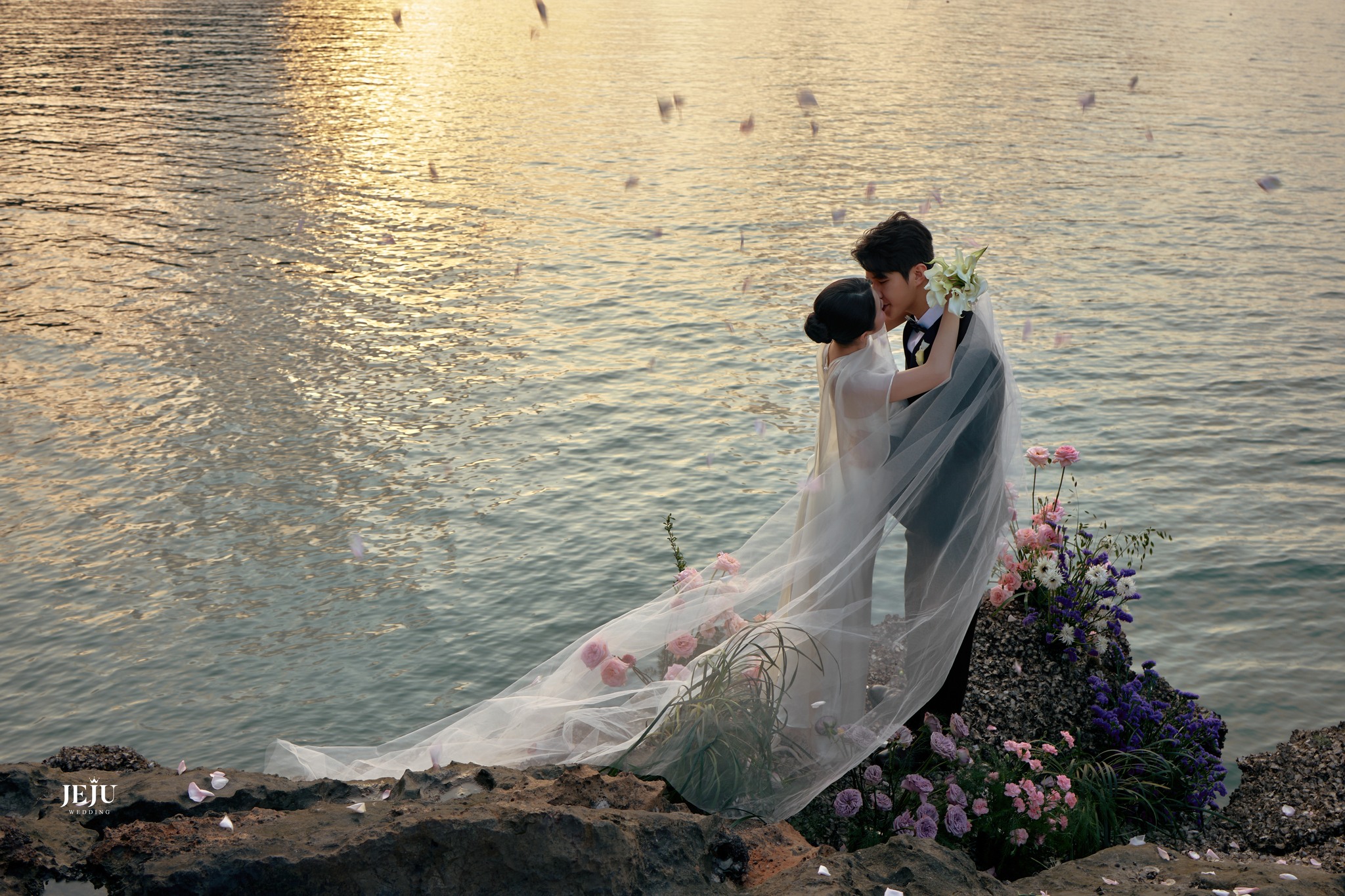 Chụp ảnh cưới Hạ Long: Bí quyết sở hữu album đẹp như mơ