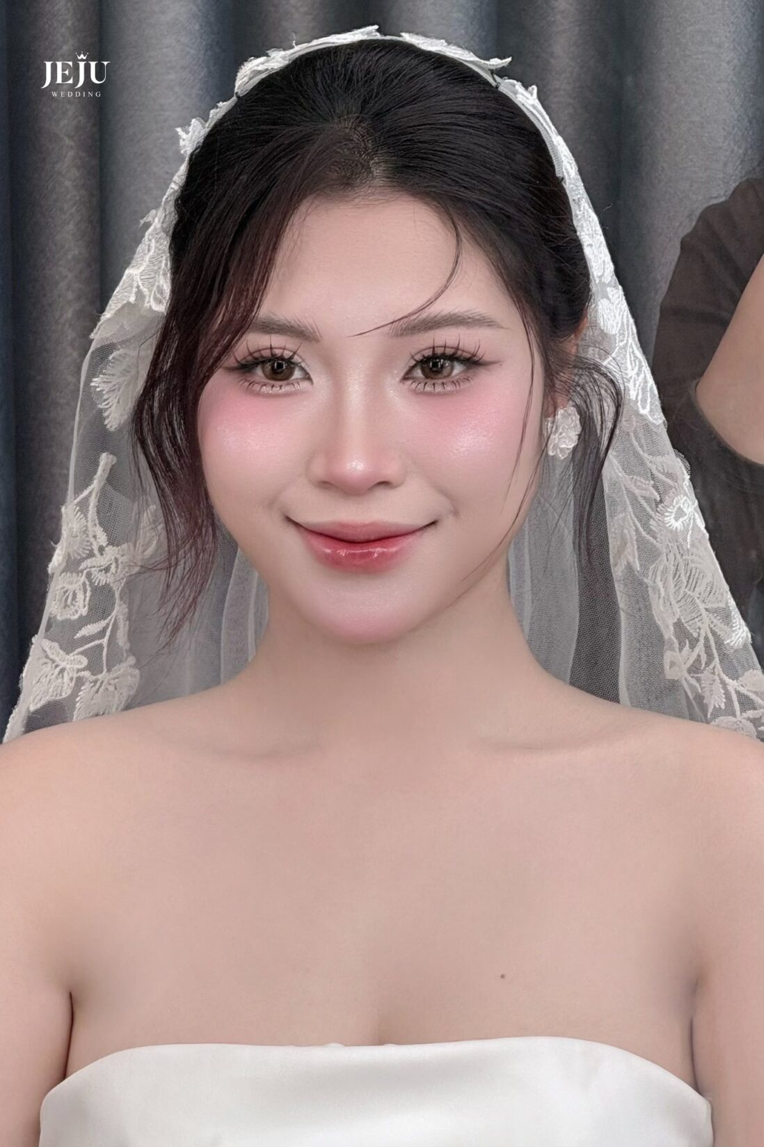 Chọn phong cách makeup phù hợp